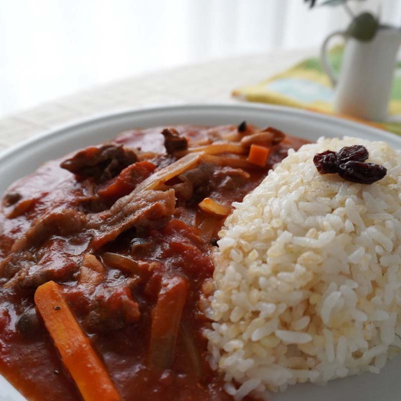 ルー不使用、米粉のハヤシライス(レシピ)