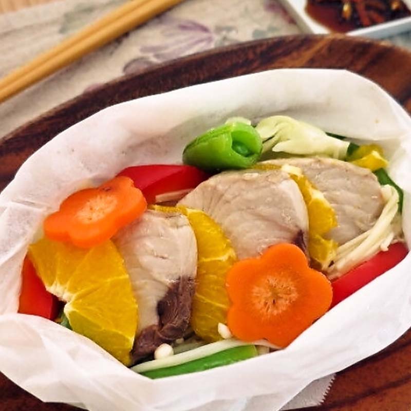 初カツオの蜜柑蒸し(レシピ)